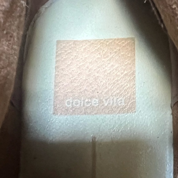 Dolce Vita Rubi Boots in cognac and (faux) snakeskin. Size 7.5 - Picture 7 of 12